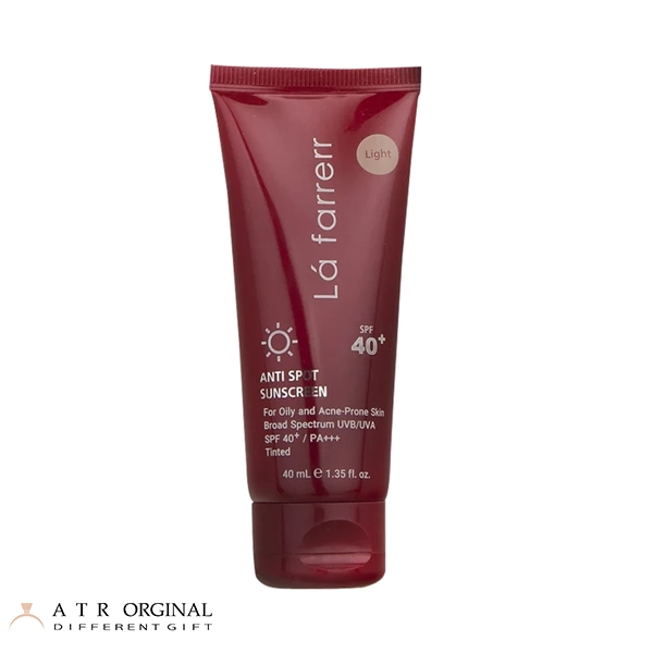 کرم ضدآفتاب و ضدلک رنگی لافارر مدل SPF40-Light، مناسب پوست‌های چرب