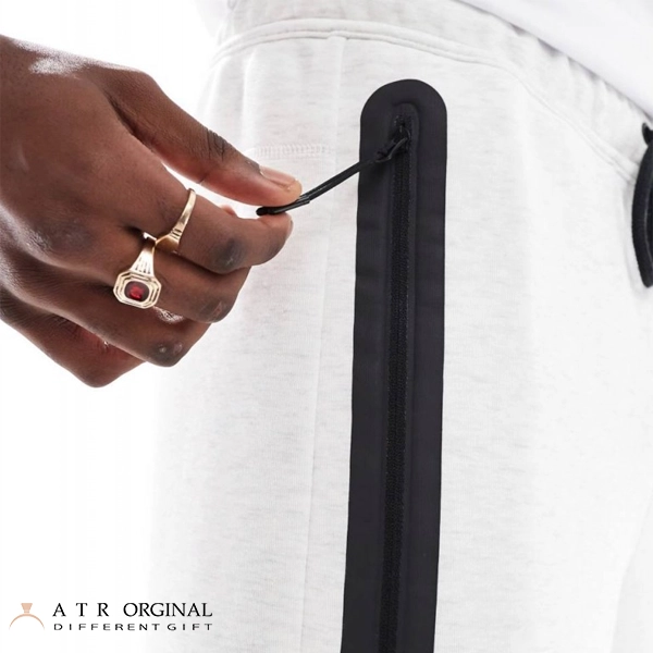 شلوارک مردانه نایک مدل Tech Fleece