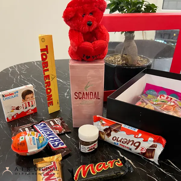 باکس هدیه زنانه عطر ژان پل گوتیه اسکندال