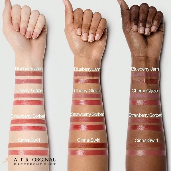 رژلب و خط لب دوسره شیگلم رنگ Blueberry jam